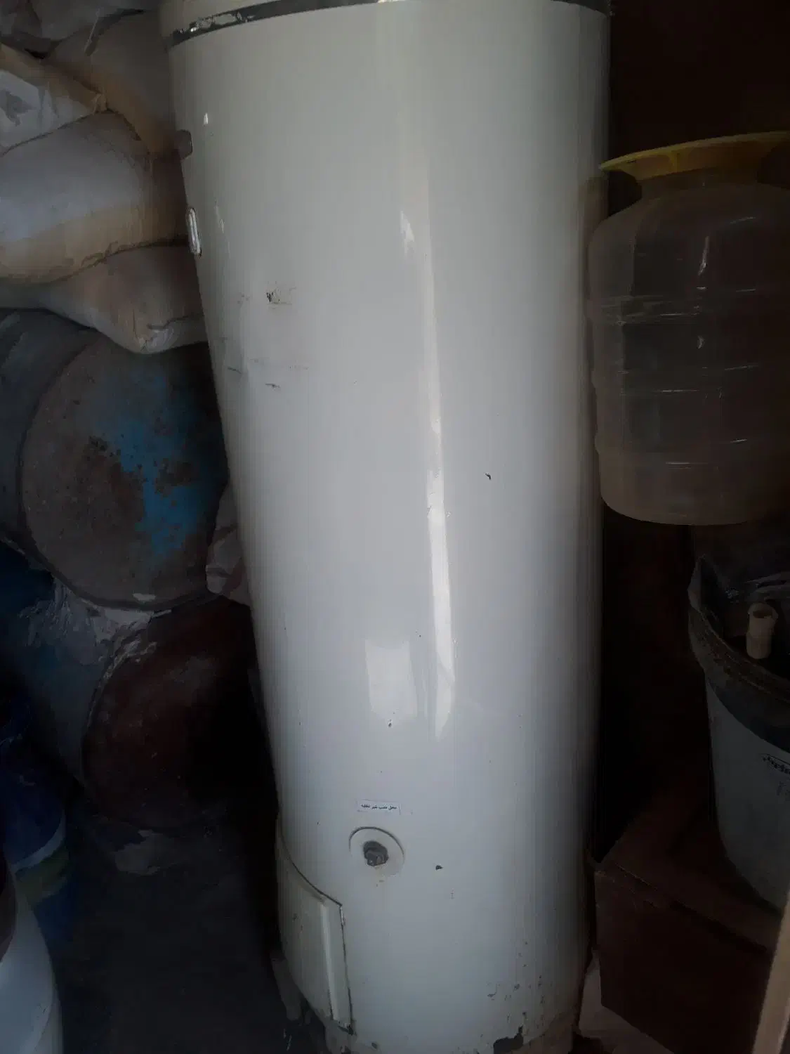 آبگرمکن زمینی بزرگ|آبگرمکن، پکیج، شوفاژ|کنگاور, |دیوار