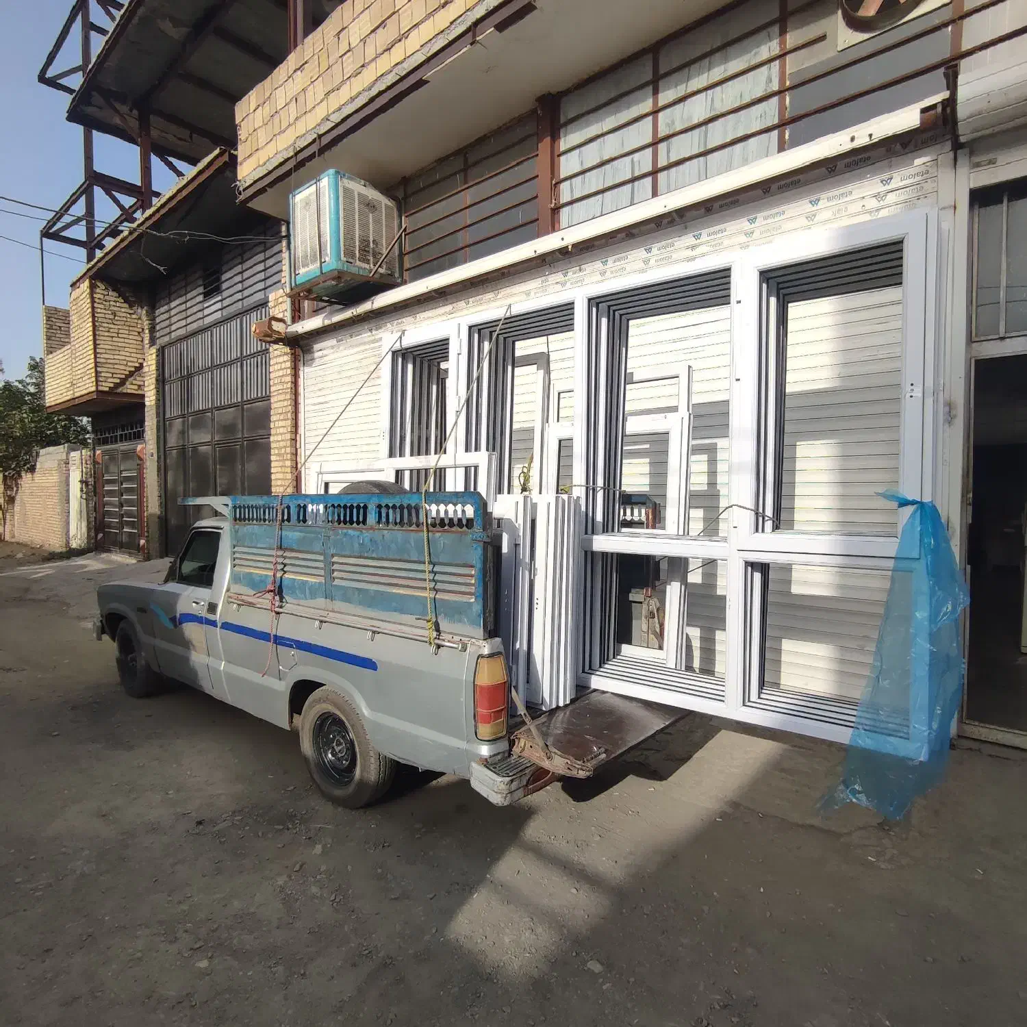 مزدا وانت 2000 مدل 88|خودرو سواری و وانت|مشهد, توس (بلوار توس)|دیوار