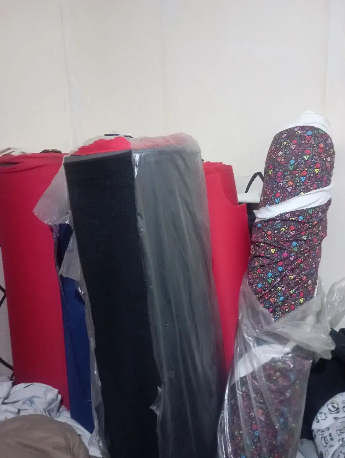 طاقه پارچه لمینت شده ابزارالات|لوازم خیاطی و بافتنی|تهران, مشیریه|دیوار