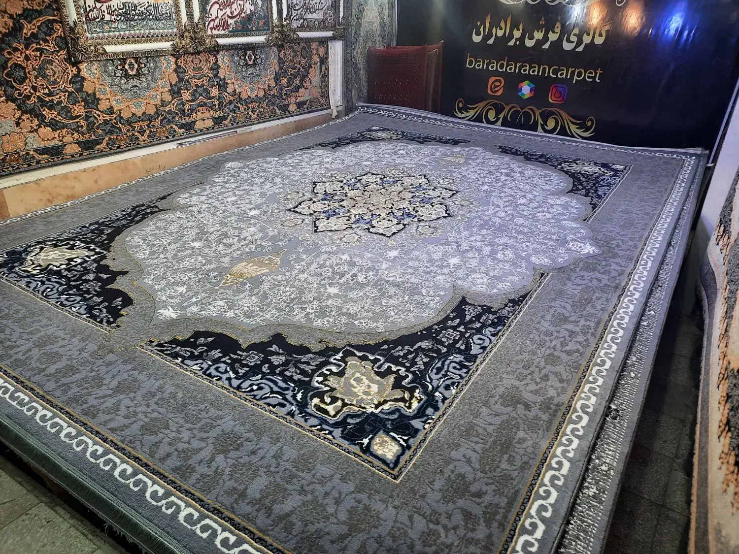 فرش نقشه بروز|فرش|مشهد, مصلی (کارمندان اول)|دیوار