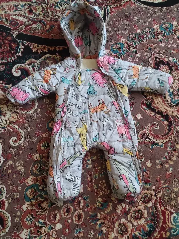 نوزادی|کفش و لباس بچه|خرمآباد, |دیوار