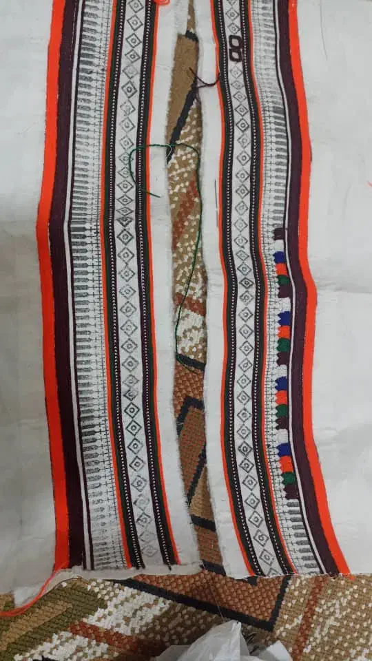 دوچگر شیرازه جالر|لباس|ایرانشهر, |دیوار