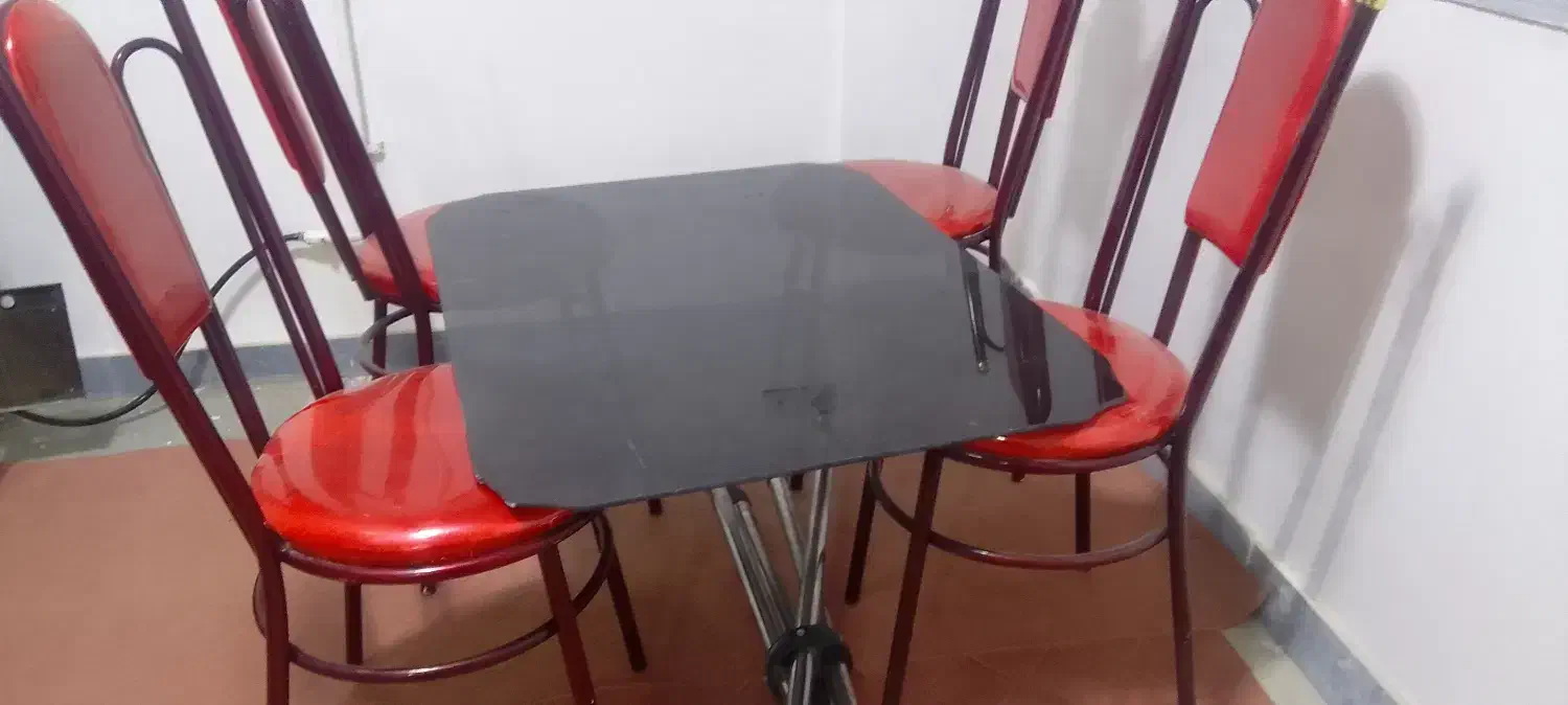 میز غذا خوری|میز و صندلی غذاخوری|مشگین شهر, |دیوار