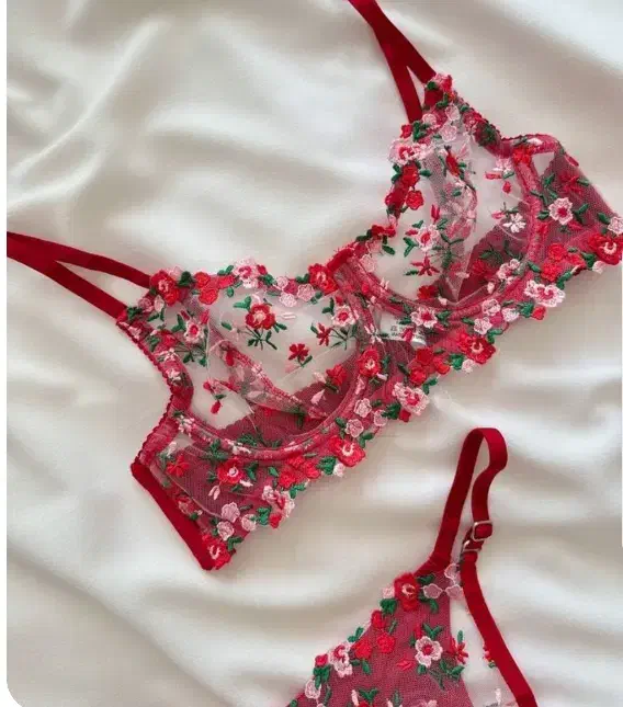 آموزش لباس زیر و خواب با تخفیف ویژه با مدرک|خدمات آموزشی|مشهد, دانشجو|دیوار