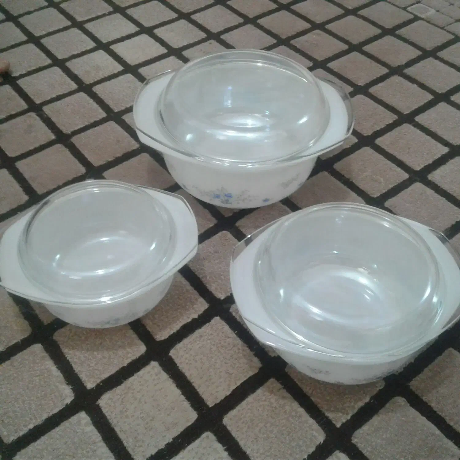 قابلمه پیرکس فرانسوی|ظروف پخت‌وپز|قم, شاه سید علی|دیوار