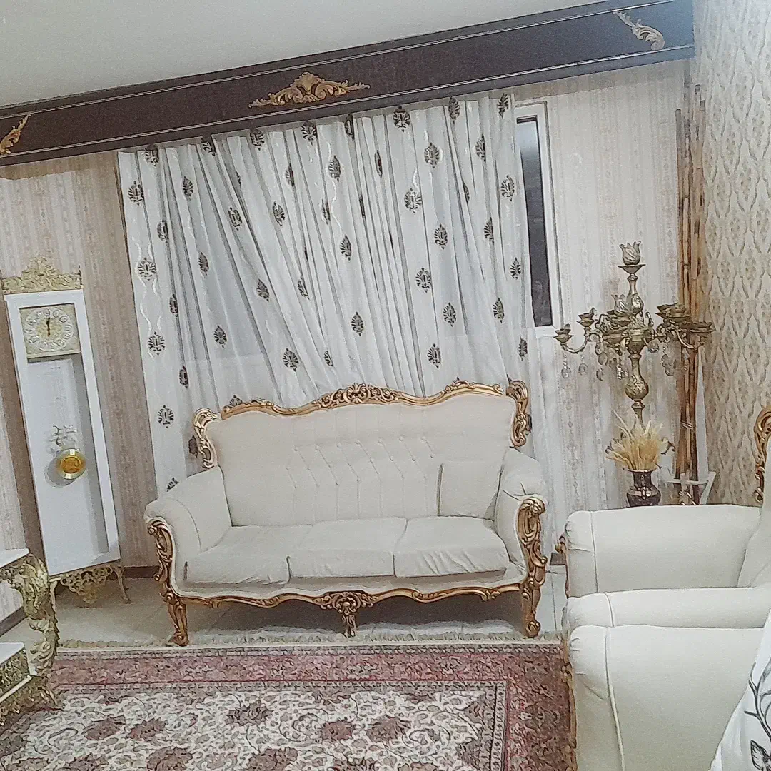 مبل7 نفره|مبلمان خانگی و میز عسلی|فولادشهر, مسکن مهر فولادشهر|دیوار