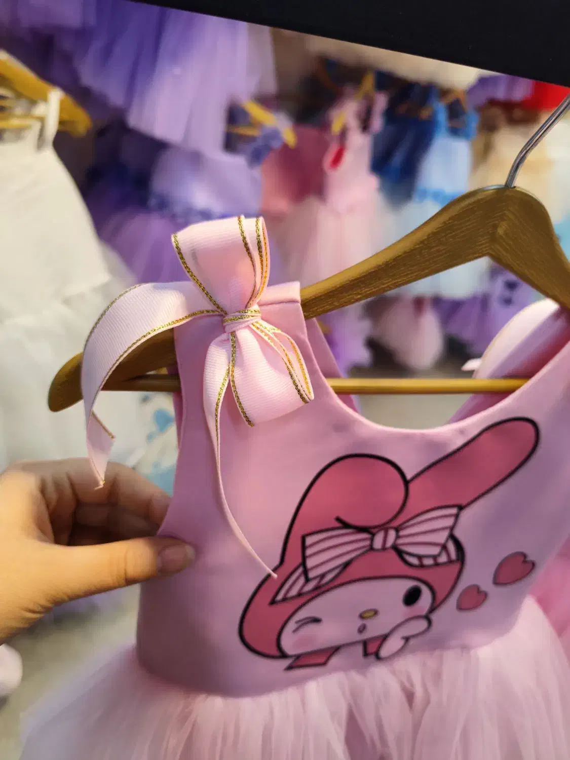 ملودی و کرومی|کفش و لباس بچه|اسلام‌شهر, شهرک واوان|دیوار