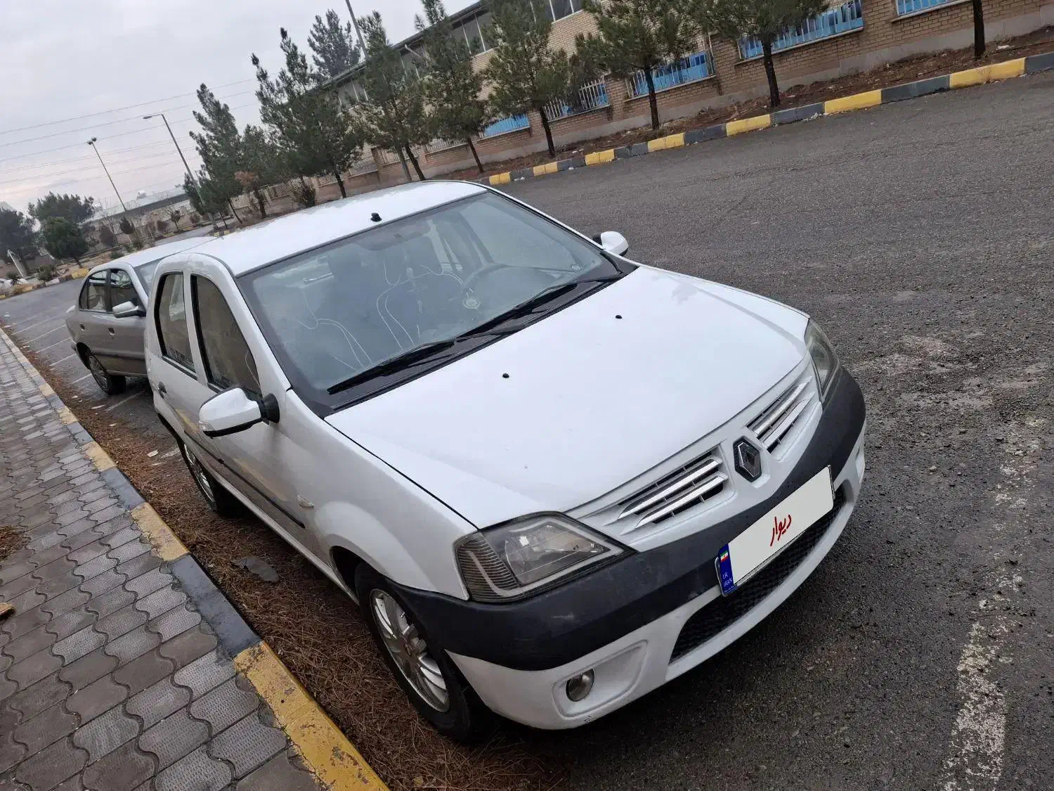 فروشی|خودرو سواری و وانت|اشتهارد, |دیوار