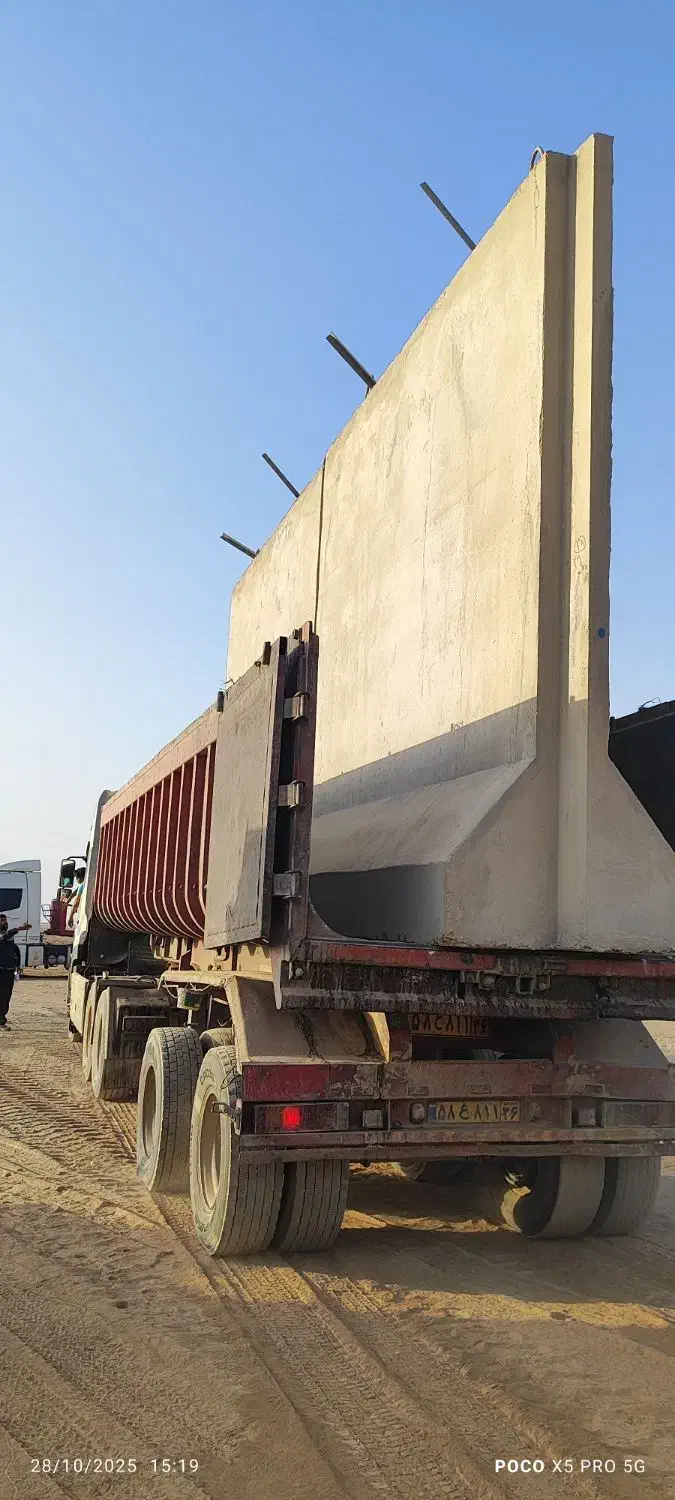 استخدام تریلی کفی لبه نیم لبه کامیون اجاره تریلی|استخدام حمل و نقل|مشهد, گلبرگ شمالی|دیوار