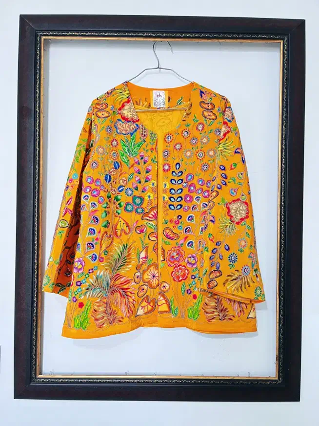 کت سوزن دوزی و نقاشی روی پارچه|لباس|بندرعباس, |دیوار