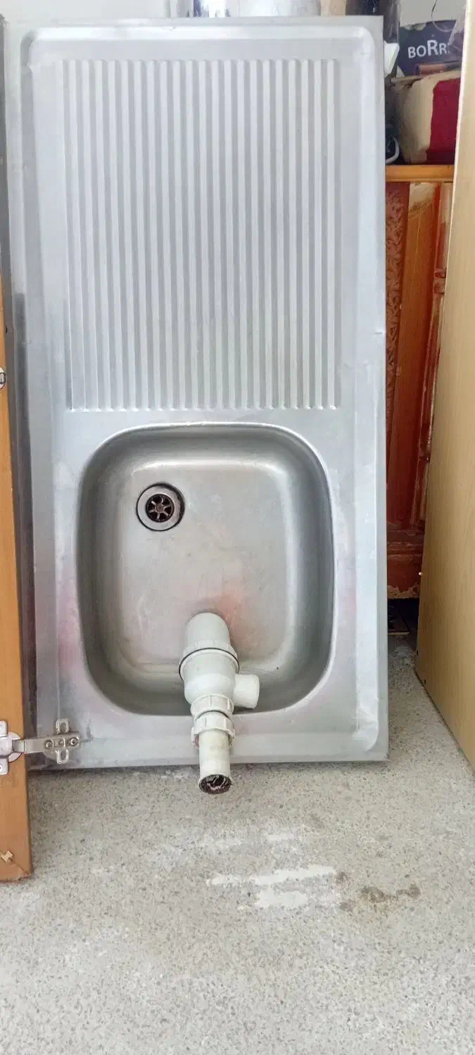 سینک ظرفشویی و چوب لباسی|مصالح و تجهیزات ساختمان|باغ ملک, |دیوار