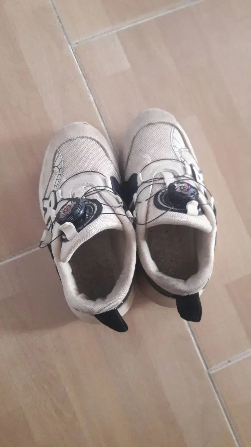 کفش پسرانه|کیف، کفش، کمربند|شاهرود, |دیوار