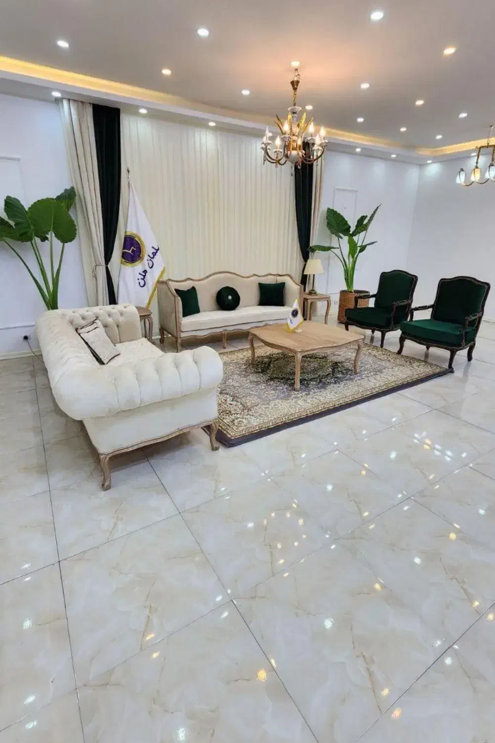 مبل هلن|مبلمان خانگی و میز عسلی|ملایر, |دیوار