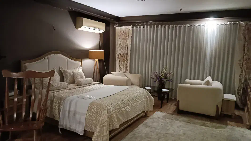 رویال هاناهومهتلی فرشته|اجارهٔ کوتاهمدت آپارتمان و سوئیت|تهران, الهیه|دیوار