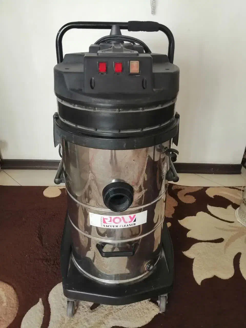 جاروصنعتی آب وخاک بامکش عالی ۳موتوره کسری مدل رولی|جاروبرقی، جارو شارژی، بخارشو|گلبهار, شهر جدید گلبهار|دیوار