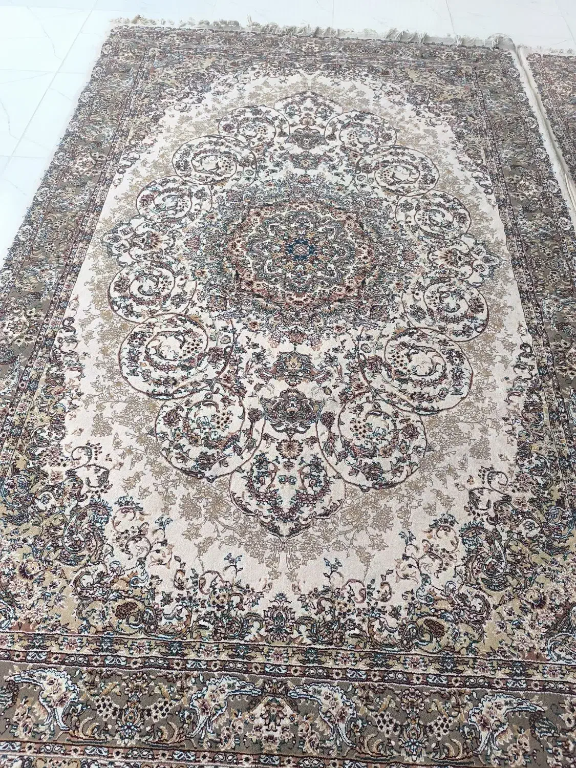 فرش ماشینی ۶متری و ست راحتی|فرش|کرمانشاه, |دیوار