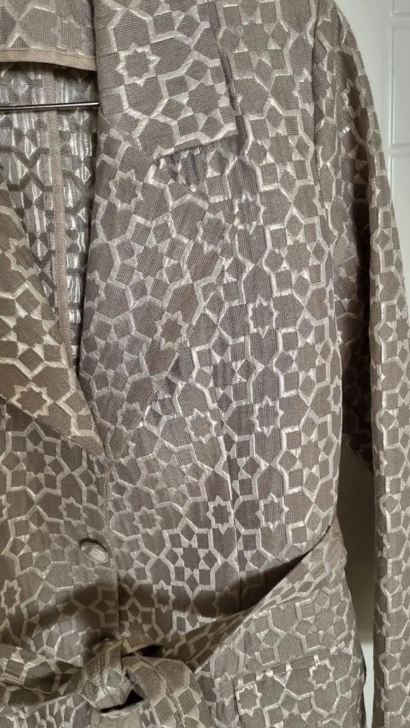 لباس|لباس|هشتگرد, فاز ۷ مهستان|دیوار