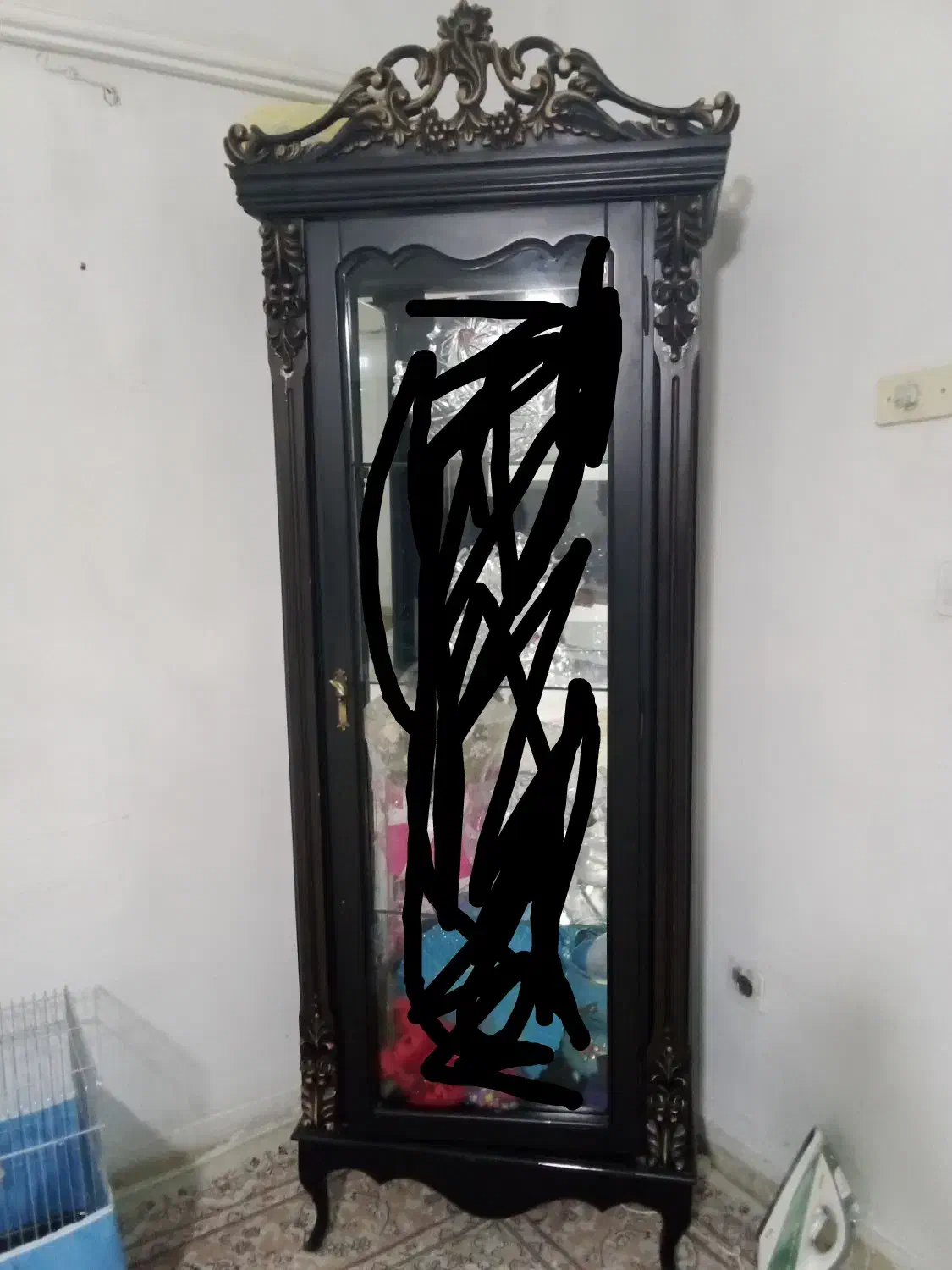 بوفه|بوفه، ویترین، کنسول|مهاجران, |دیوار