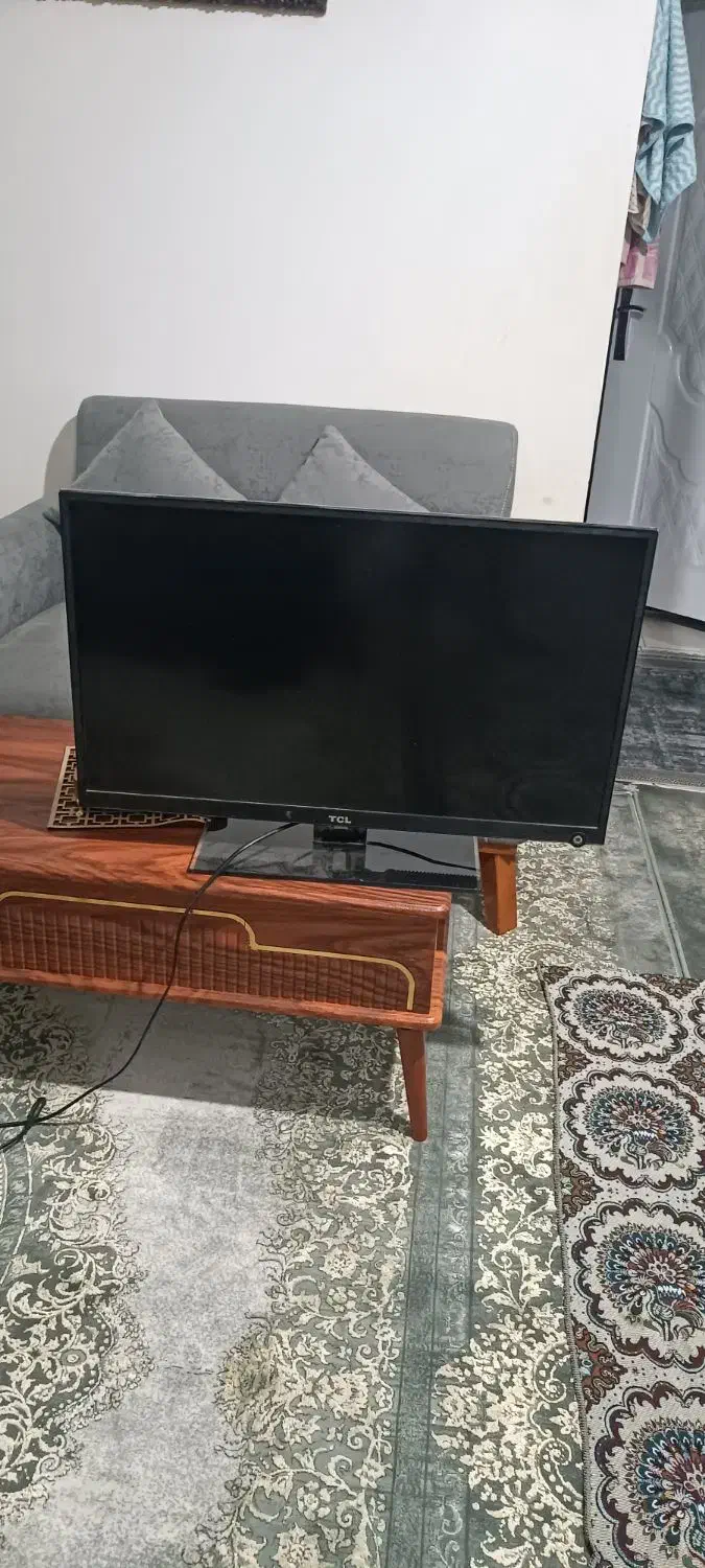 تلویزیون ال ای دی  32اینچ TCL|تلویزیون و پروژکتور|رباط‌کریم, الارد|دیوار