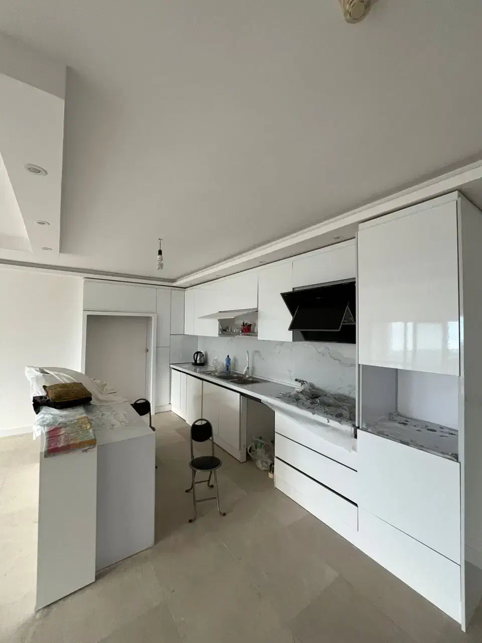 رهن و اجاره واحد آپارتمانی ساحلی ایزدشهر|اجارهٔ آپارتمان|ایزدشهر, |دیوار