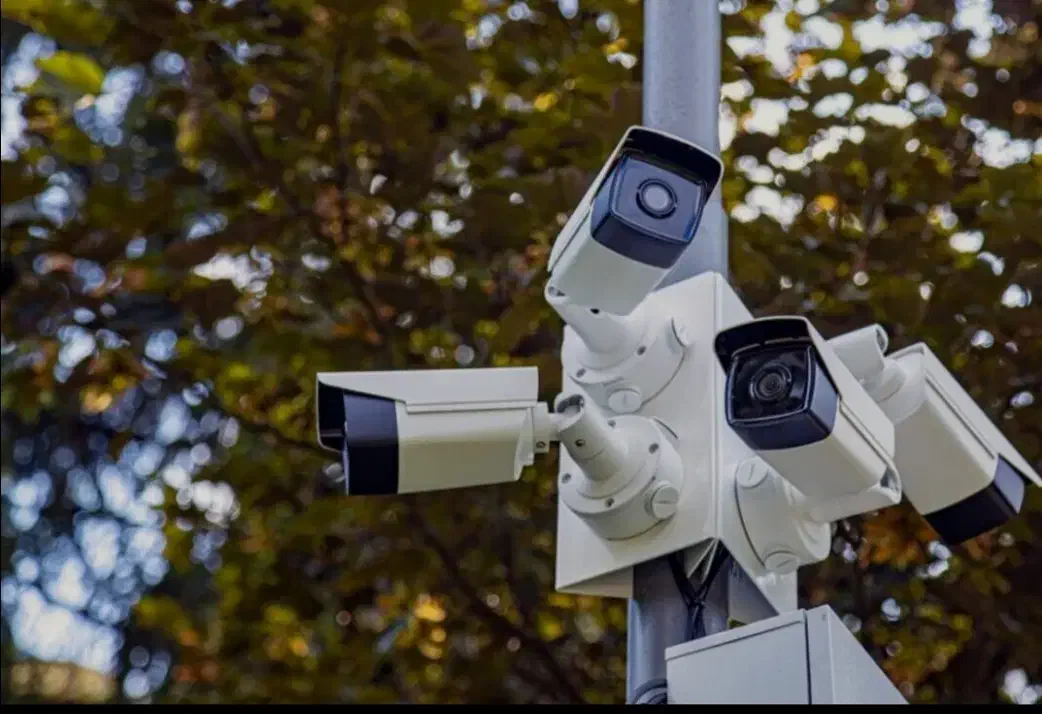 فروش و نصب دوربین های مدار بسته تحت شبکه و hd|دوربین مداربسته|لردگان, |دیوار