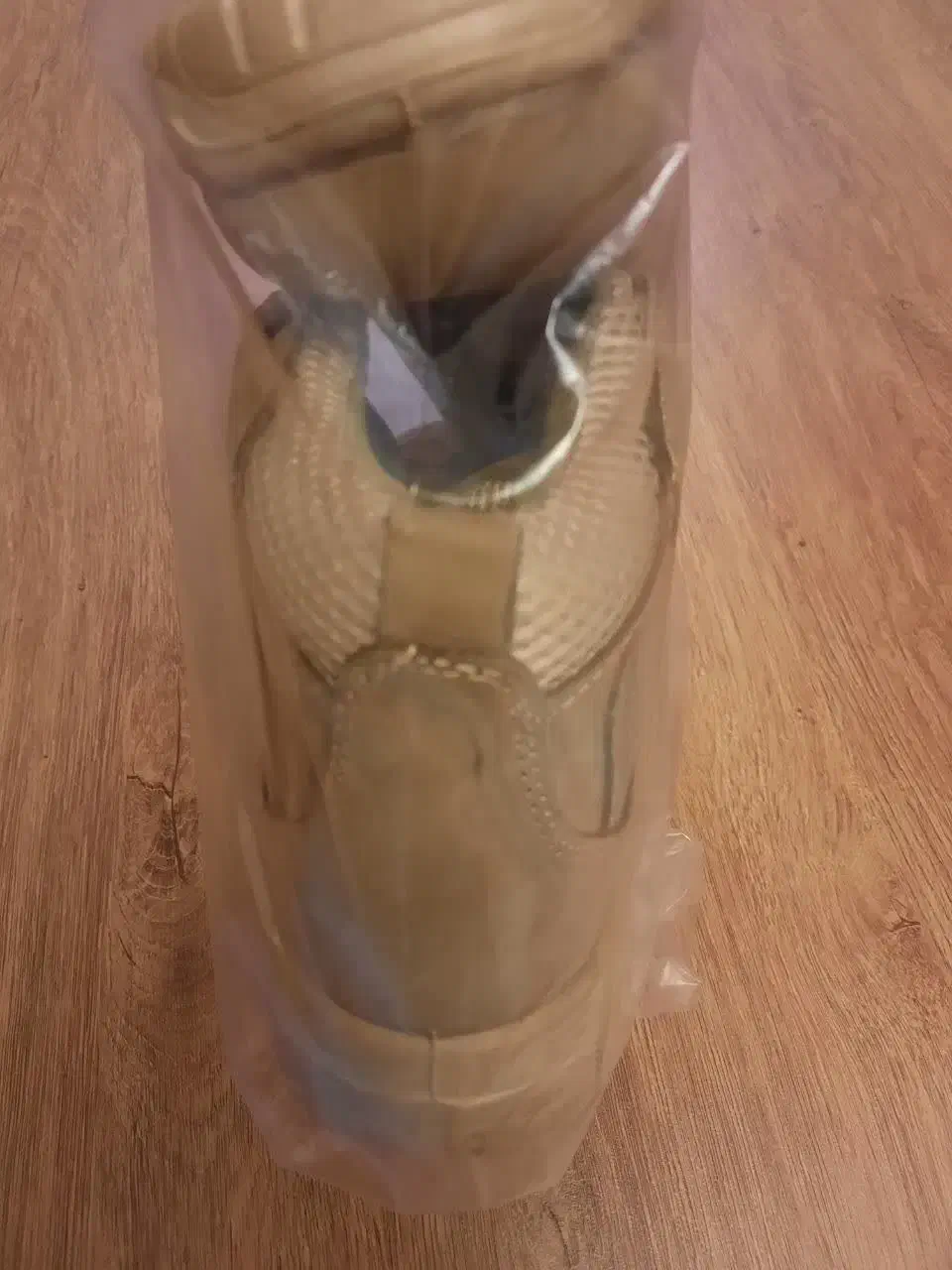 نیم بوت کوهنوردی و شکار|کیف، کفش، کمربند|تهران, دریاچه شهدای خلیج فارس|دیوار