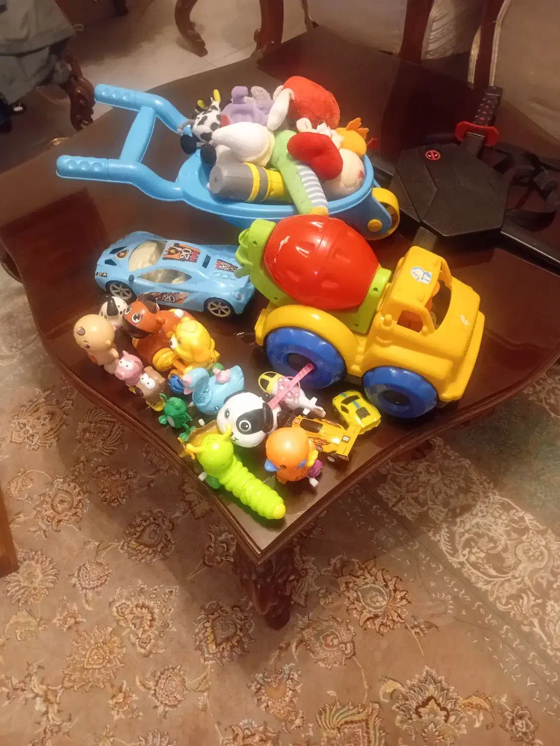 اسباب بازی|اسباب‌بازی بچه|پردیس, فاز ۱|دیوار