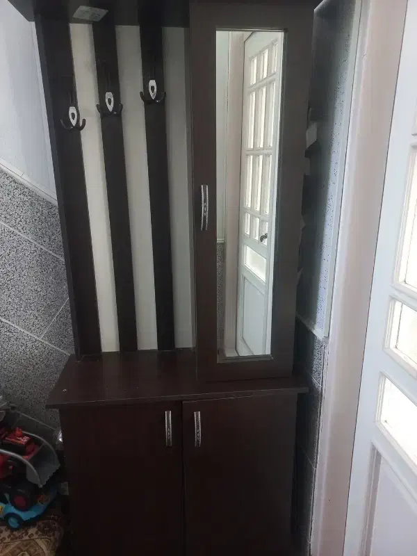 جا کفشی|جاکفشی، کمد، دراور|نیشابور, محله میدان باغات|دیوار