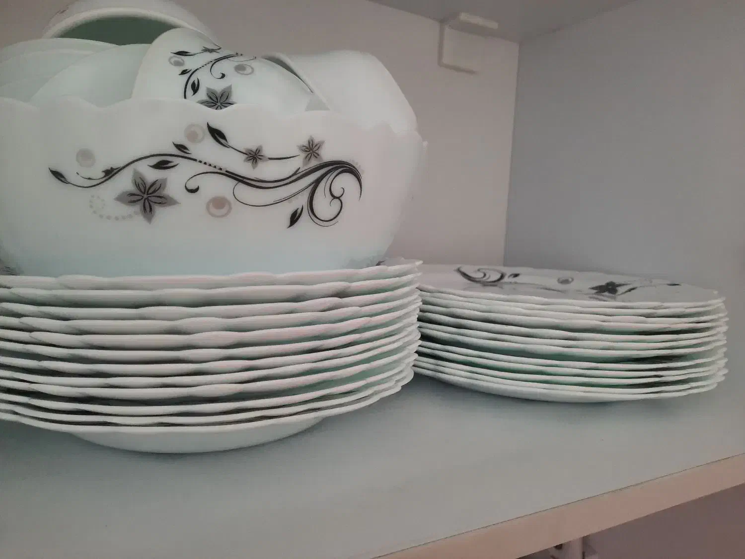 چینی آروپال ۱۲ نفره|ظروف سرو و پذیرایی|مرند, |دیوار