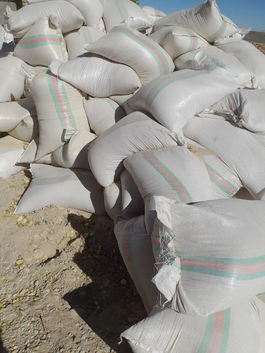 سبوس|لوازم جانبی حیوانات|قیدار, |دیوار