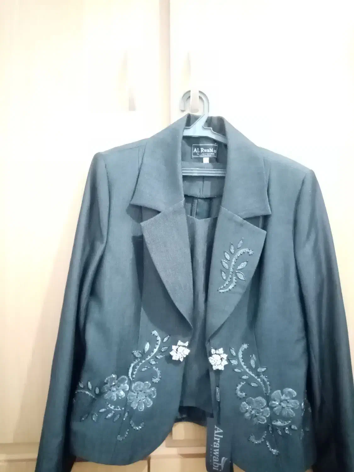 کت مجلسی و تاپ سایز 44|لباس|قائن, |دیوار