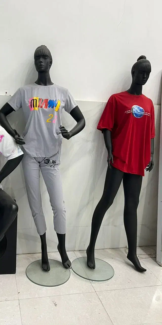 فروش مانکن زنانه درحدنو زیرقیمت|فروشگاه و مغازه|قائم‌شهر, |دیوار