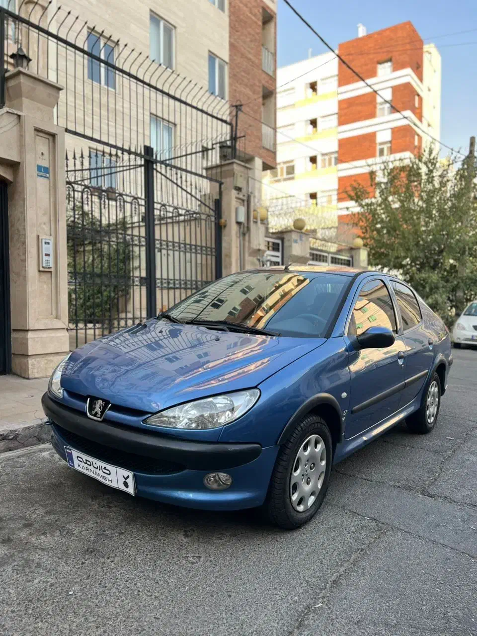 پژو 206 SD مدل 95 کم کارکرد با ضمانت نامه کارنامه|خودرو سواری و وانت|تهران, المهدی|دیوار