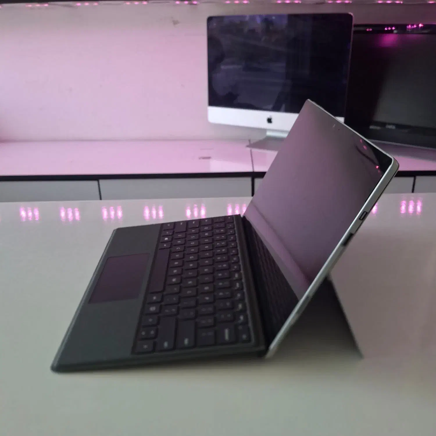 لپ تاپ لاکچری مایکروسافت مدل( surface pro 5 )|رایانه همراه|یزد, |دیوار