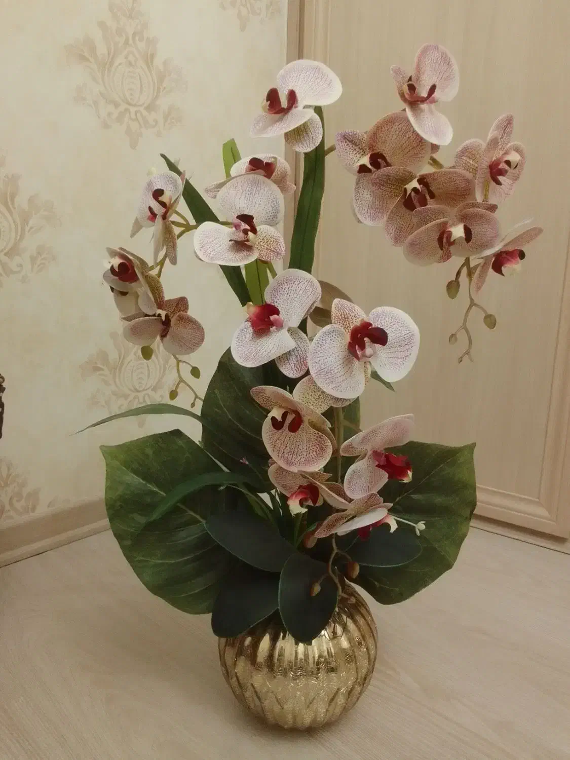 گل لیلیوم چرم|گل مصنوعی|خوی, |دیوار