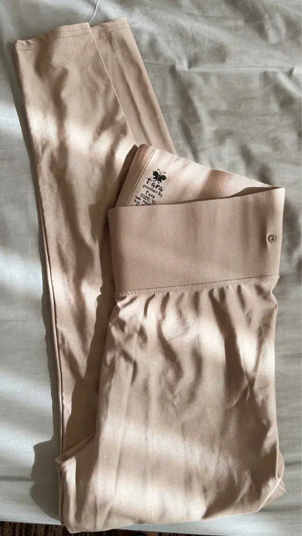 شلوار لگ براق میکروفیبر شاین بژ جنس عالی|لباس|سنقر, |دیوار