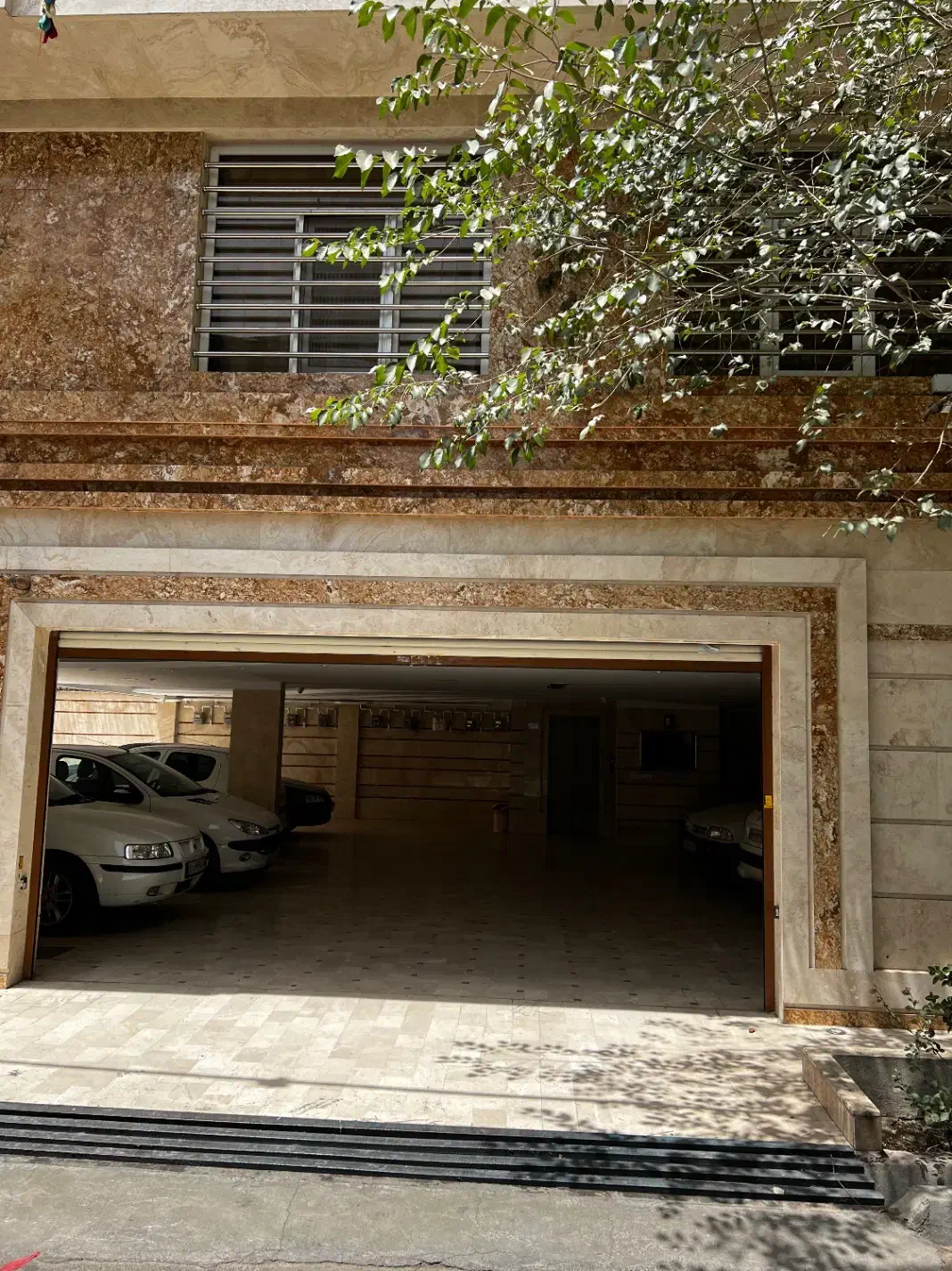 رهن ۱۰۵متر فول امکانات بلوار ابوذر/پل سوم/بوستان