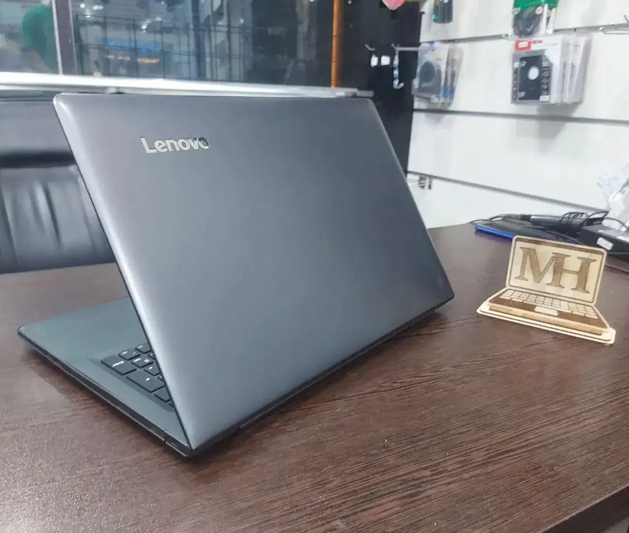 لپتاپ لنوو قدرتمند i7 نسل ۷ رم 8 گرافیک مجزا 4GB|رایانه همراه|قم, ارم|دیوار