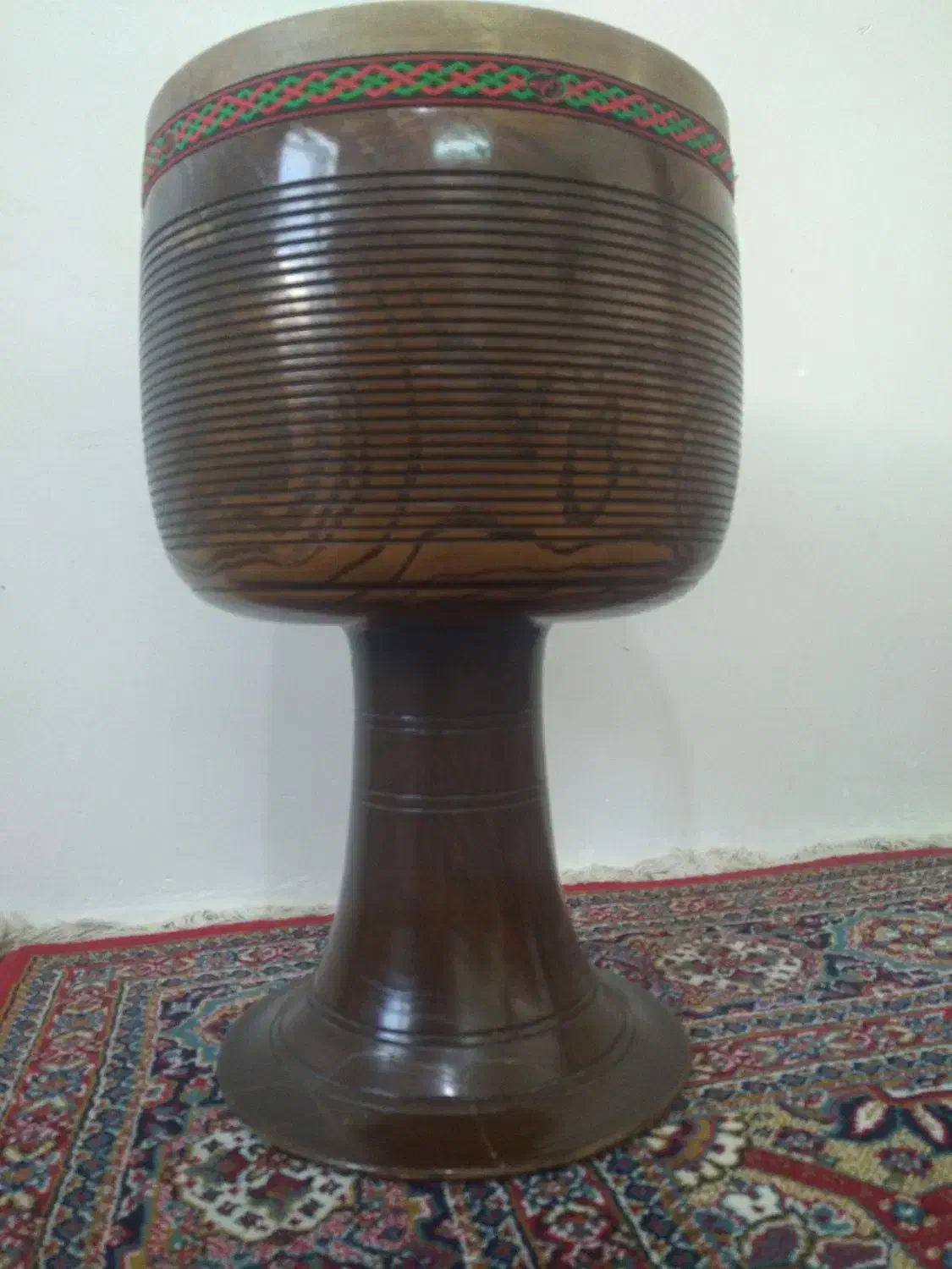 تمبک(حلمی)|سازهای سنتی|خرمدره, |دیوار