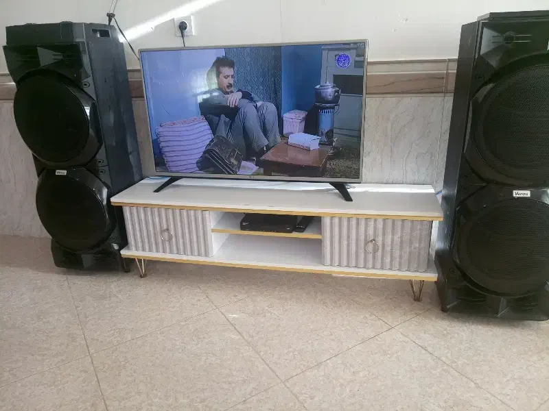 میز تی وی فروش فوری|میز تلویزیون|مشهد, مصلی (کارمندان اول)|دیوار