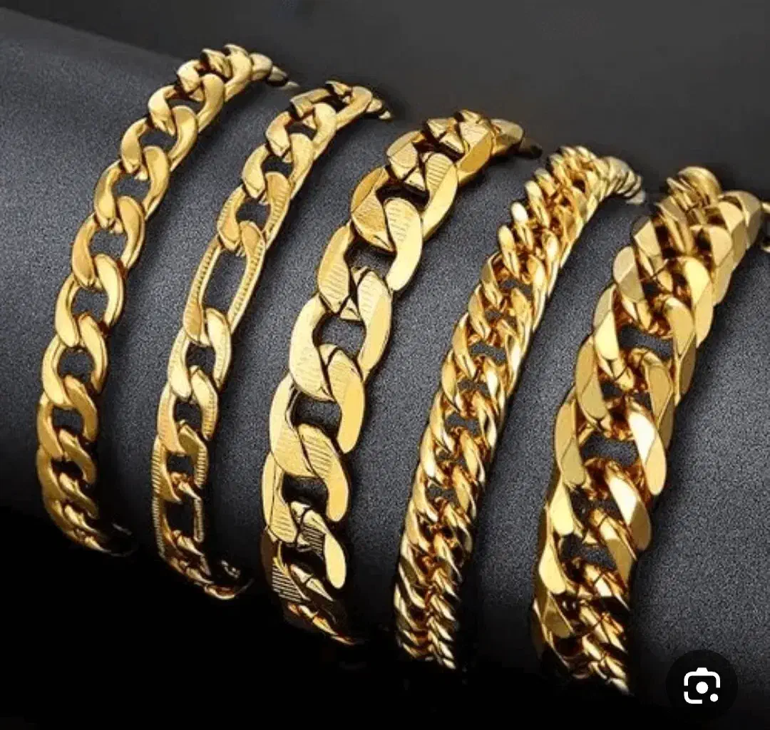 دست بندطلا|اشیا|ساوه, |دیوار