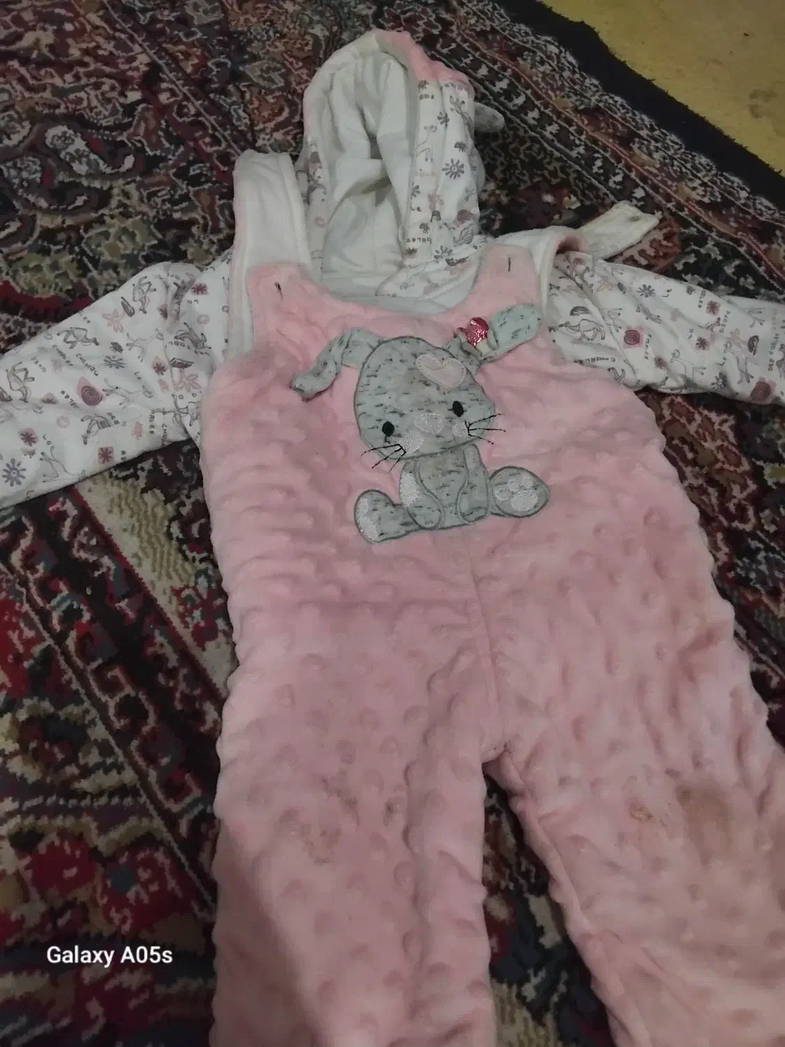 لباس|لباس|نیشابور, خط کاشمر|دیوار