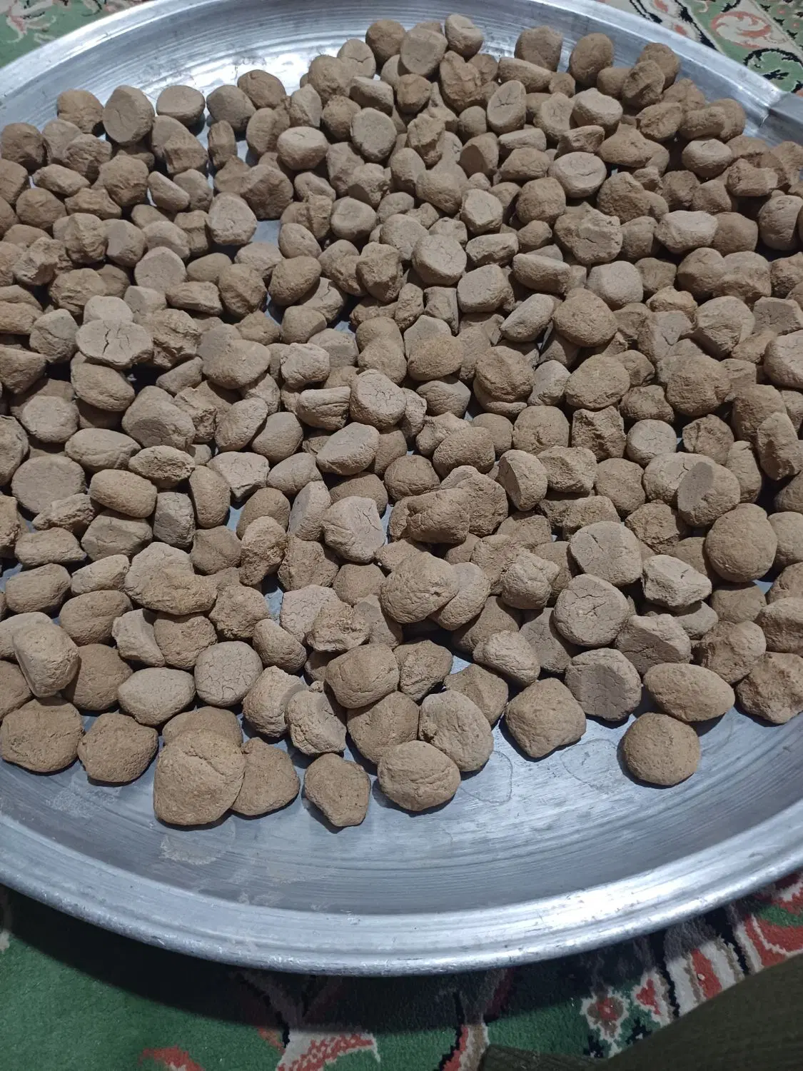 کلگ|خوردنی و آشامیدنی|دوگنبدان, |دیوار