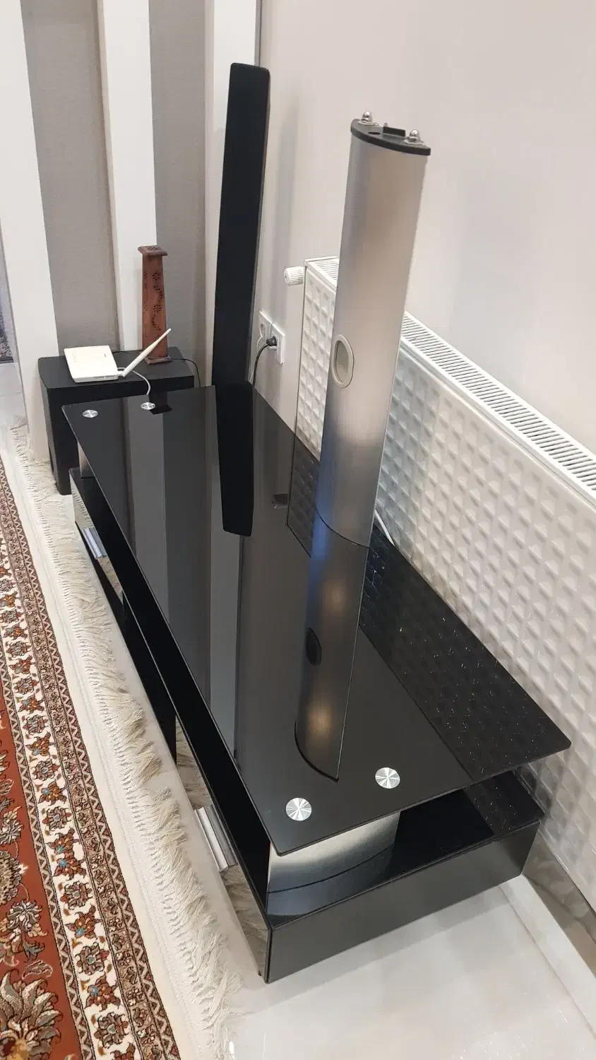 میز شیشه ای تلویزیون|میز تلویزیون|قم, شهرک قدس|دیوار