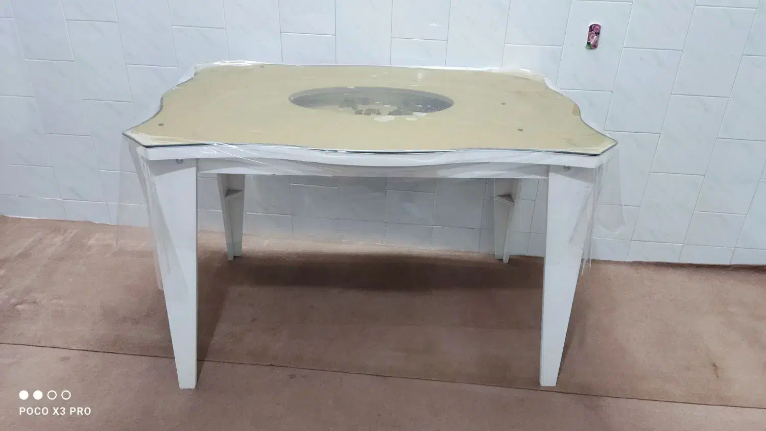 میزناهارخوری|میز و صندلی غذاخوری|لنجان, |دیوار