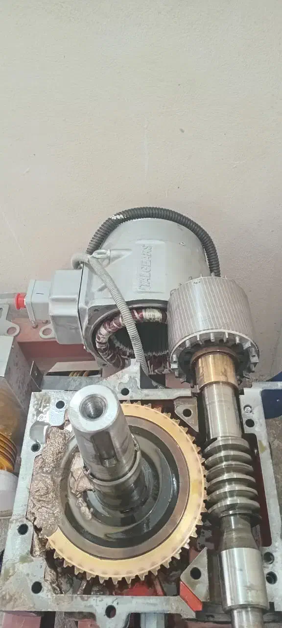 تراشکار نیمه ماهر وکارگران فنی|استخدام صنعتی، فنی، مهندسی|تهران, فتح|دیوار