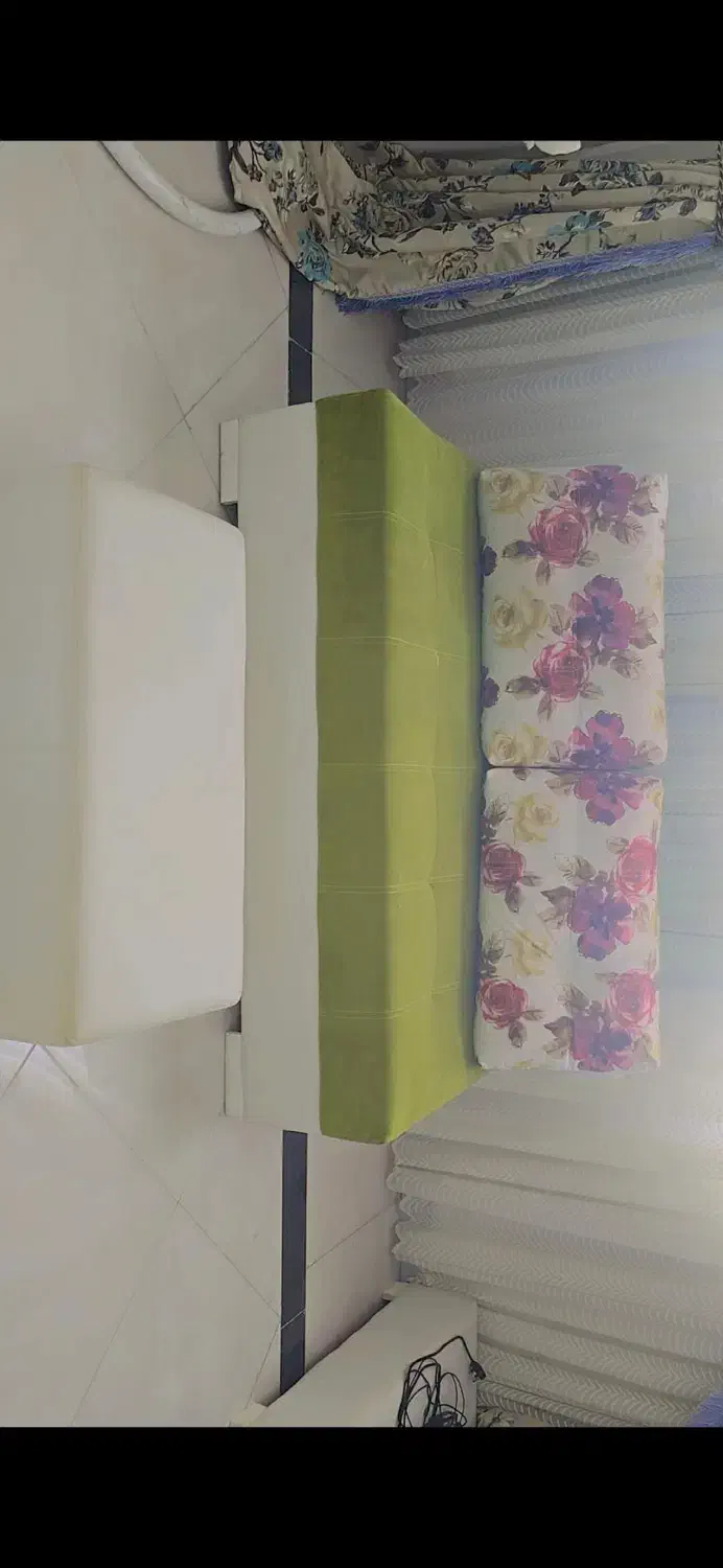 مبلمان هشت نفره زیبا|مبلمان خانگی و میز عسلی|ابریشم, |دیوار