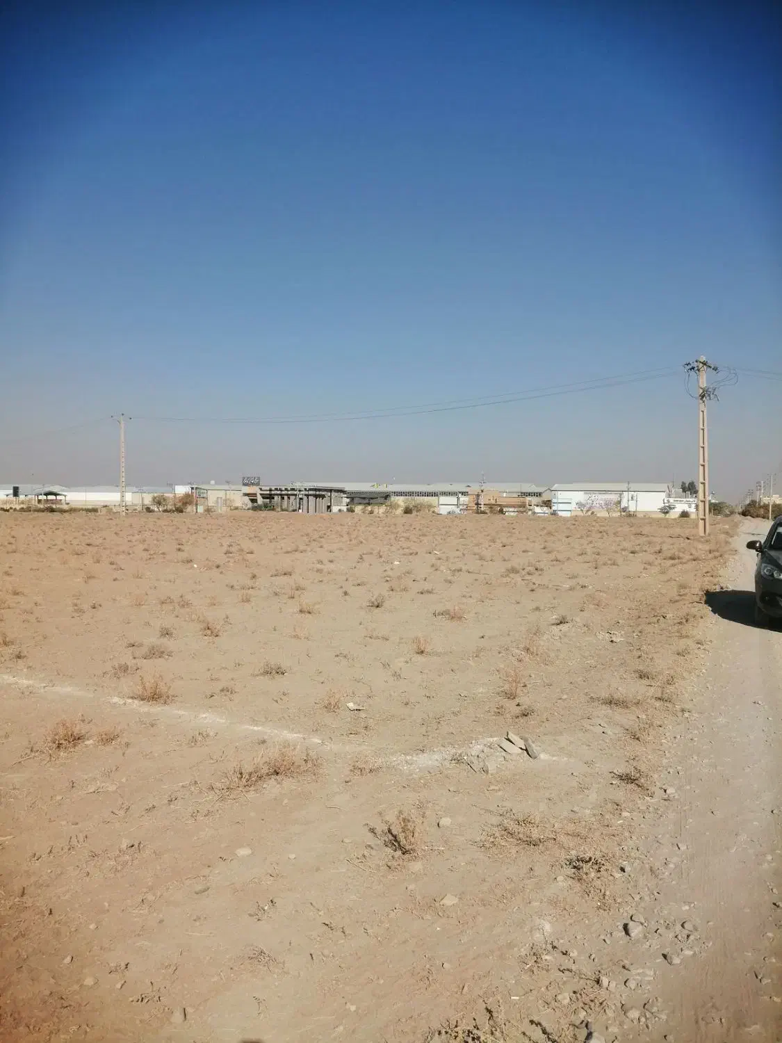 زمین 800 متری بر جاده|فروش دفتر صنعتی، کشاورزی، تجاری|آران و بیدگل, |دیوار