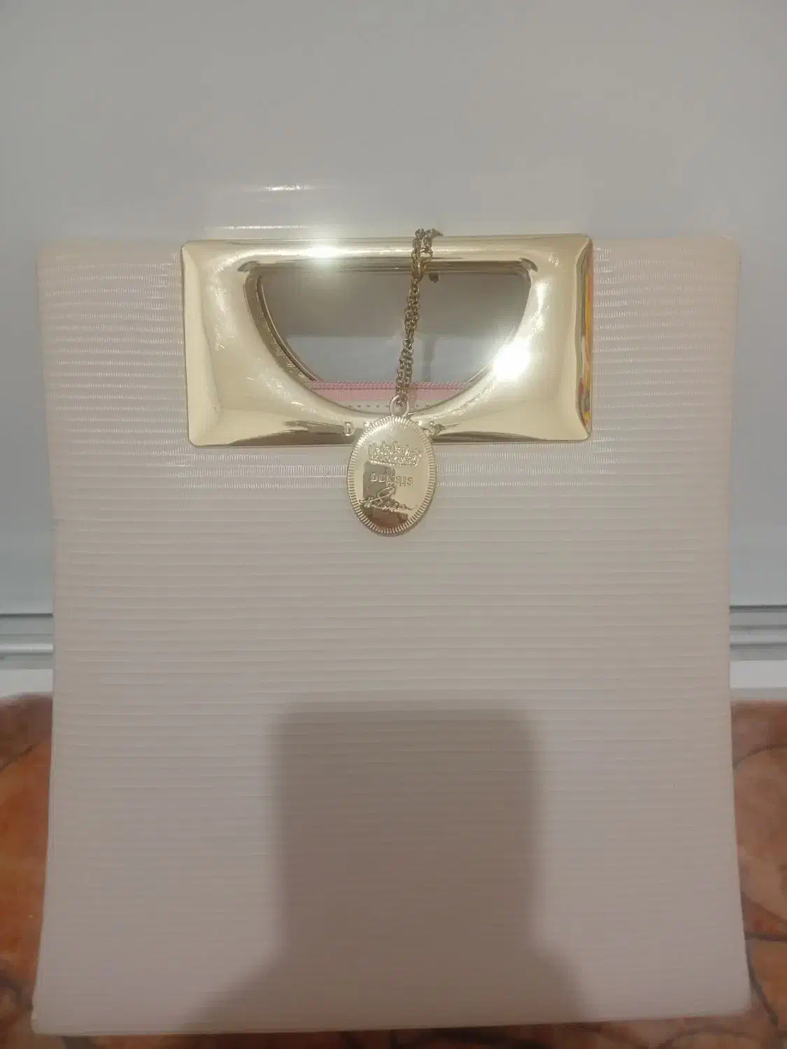 کیف جلسی|کیف، کفش، کمربند|عطاملک, |دیوار