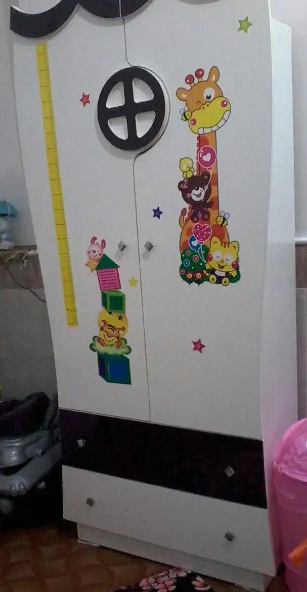 سرویس خواب چوبی بچگانه|تخت و صندلی بچه|قم, باغ شریفی|دیوار